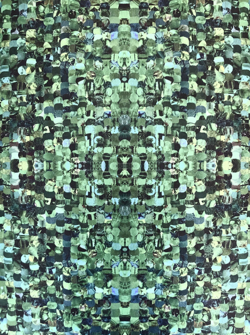Tsavorite foil wallpaper - Image 3